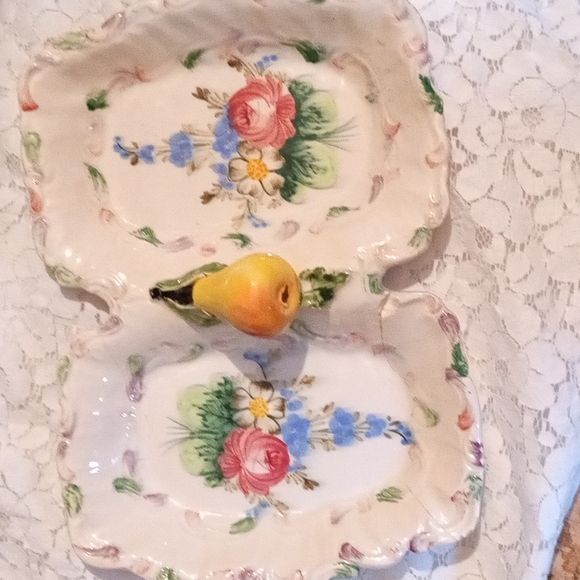 Antique Italian Artisan Hand painted ceramic porcelain nut and candy dish. - Picture 8 of 8